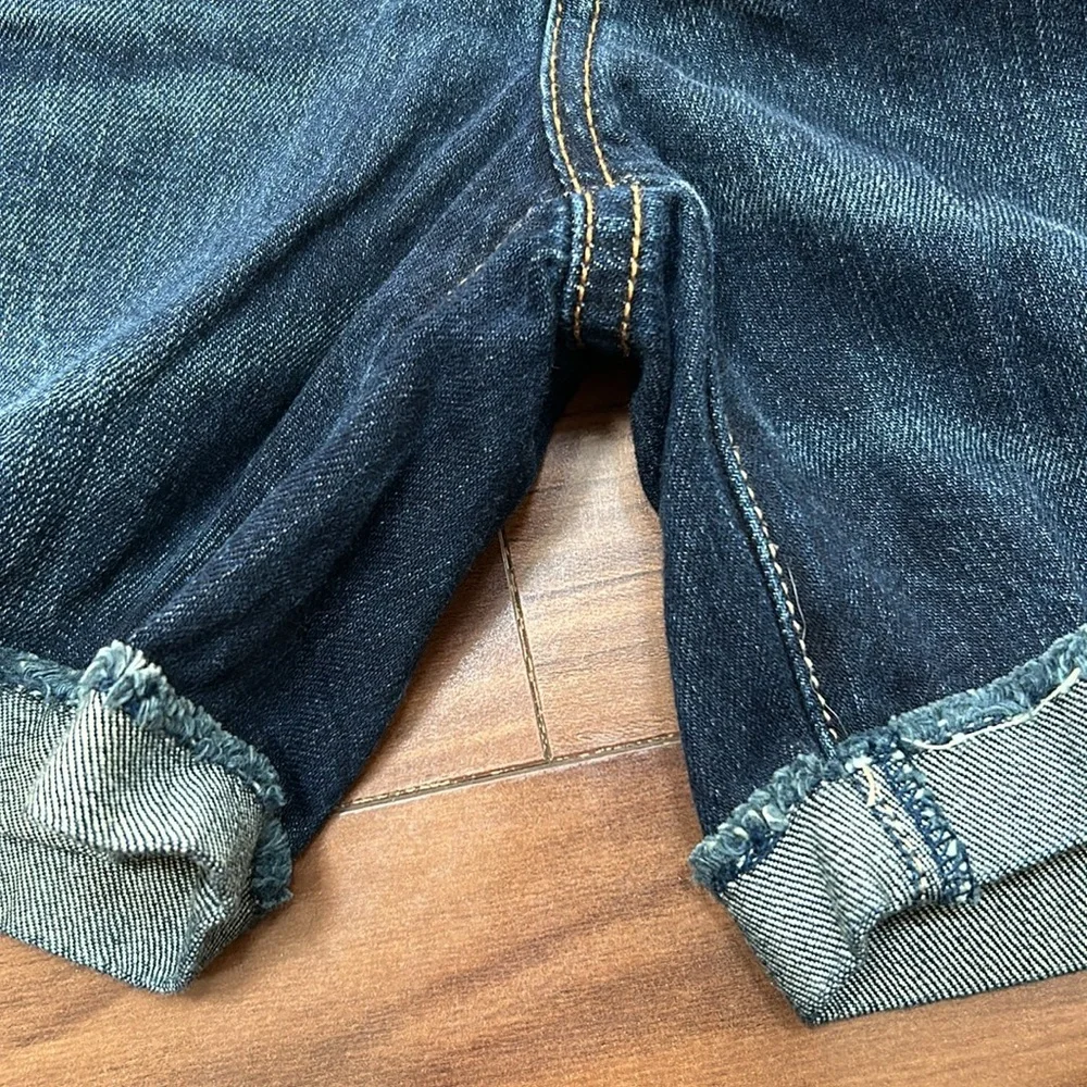 Size 8 American Eagle denim ripped jeans shorts